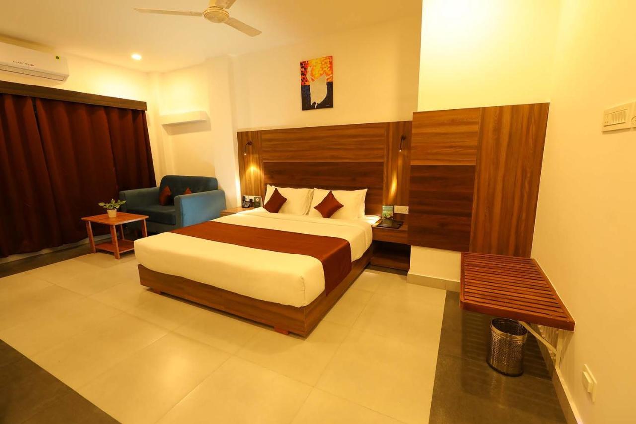 Hotel La Serene Mattannur Mattanur Luaran gambar