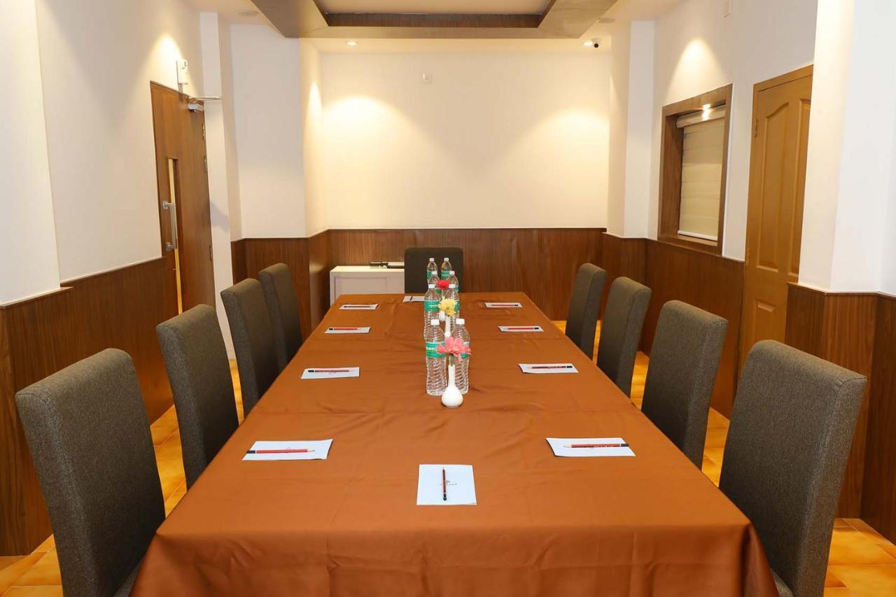 Hotel La Serene Mattannur Mattanur Luaran gambar