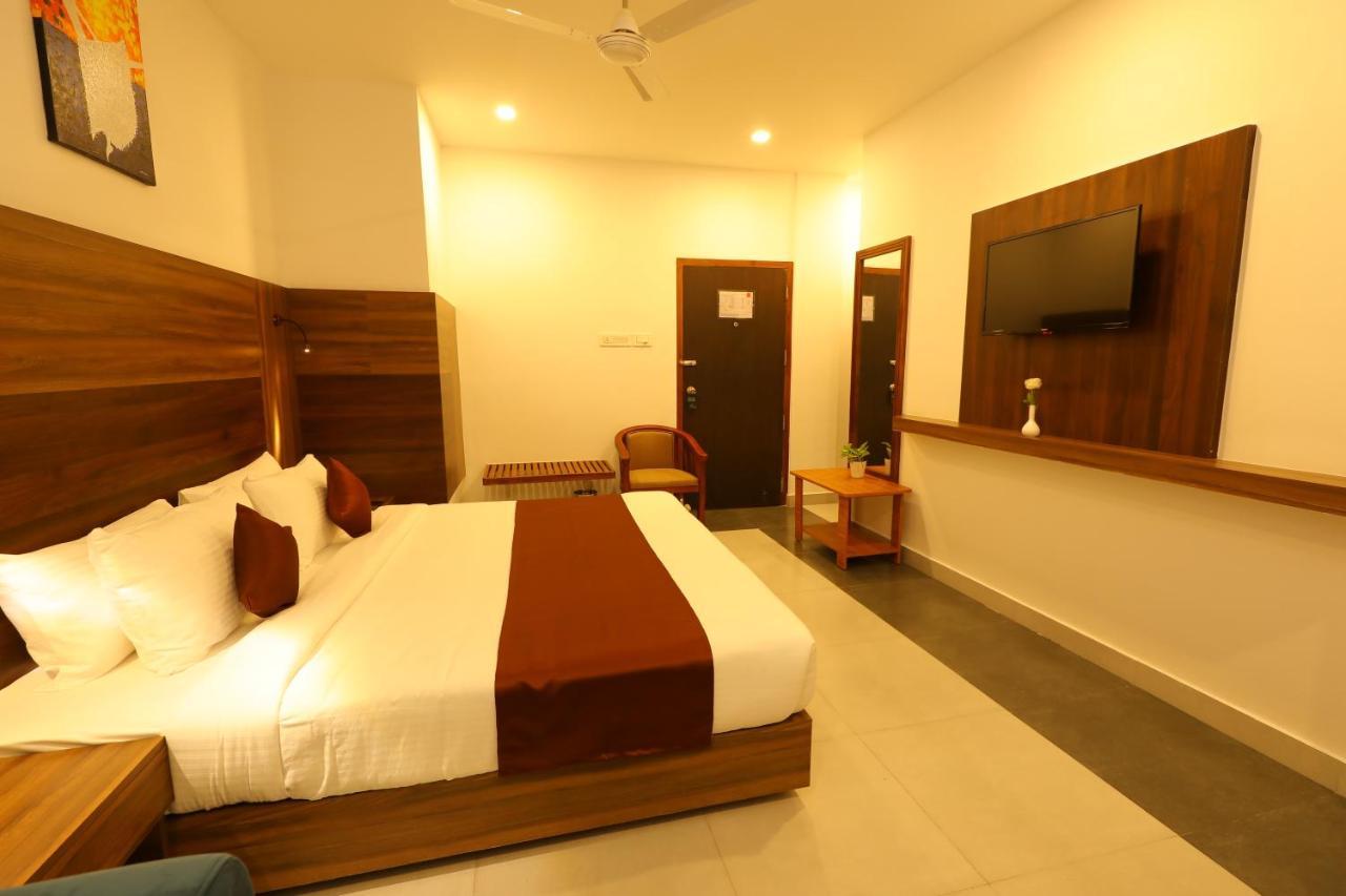 Hotel La Serene Mattannur Mattanur Luaran gambar