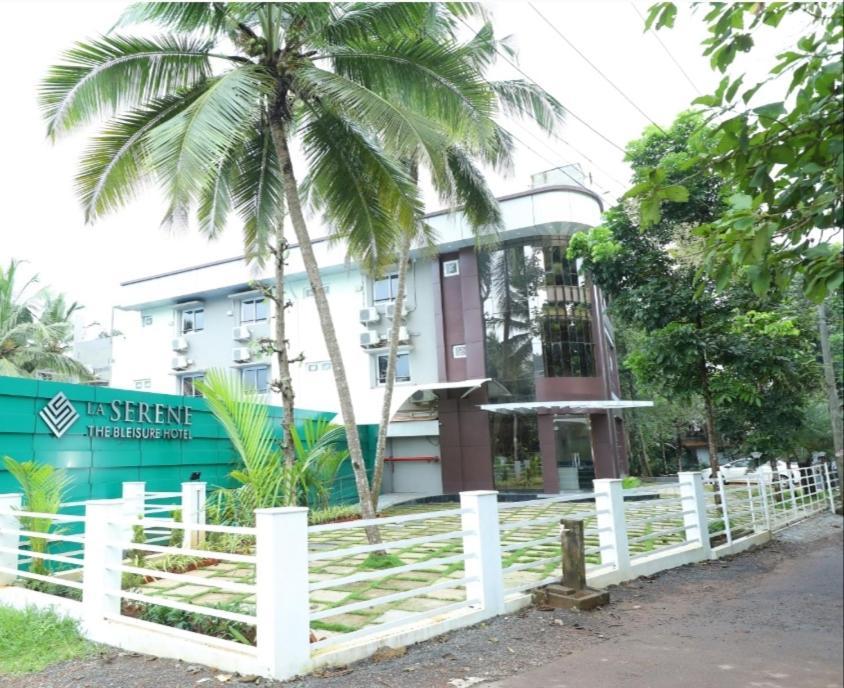 Hotel La Serene Mattannur Mattanur Luaran gambar