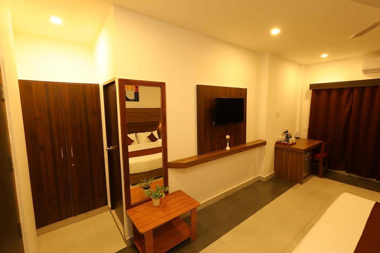 Hotel La Serene Mattannur Mattanur Luaran gambar