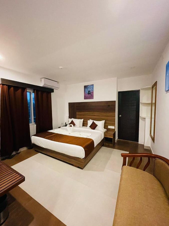 Hotel La Serene Mattannur Mattanur Luaran gambar